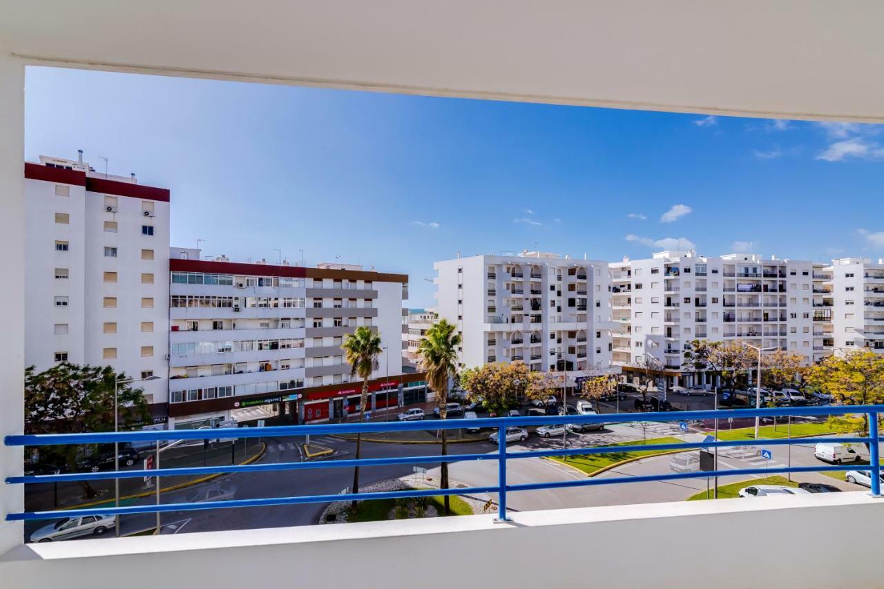 Rei - Quarteira - 3 Min To The Beach Vilamoura Kültér fotó