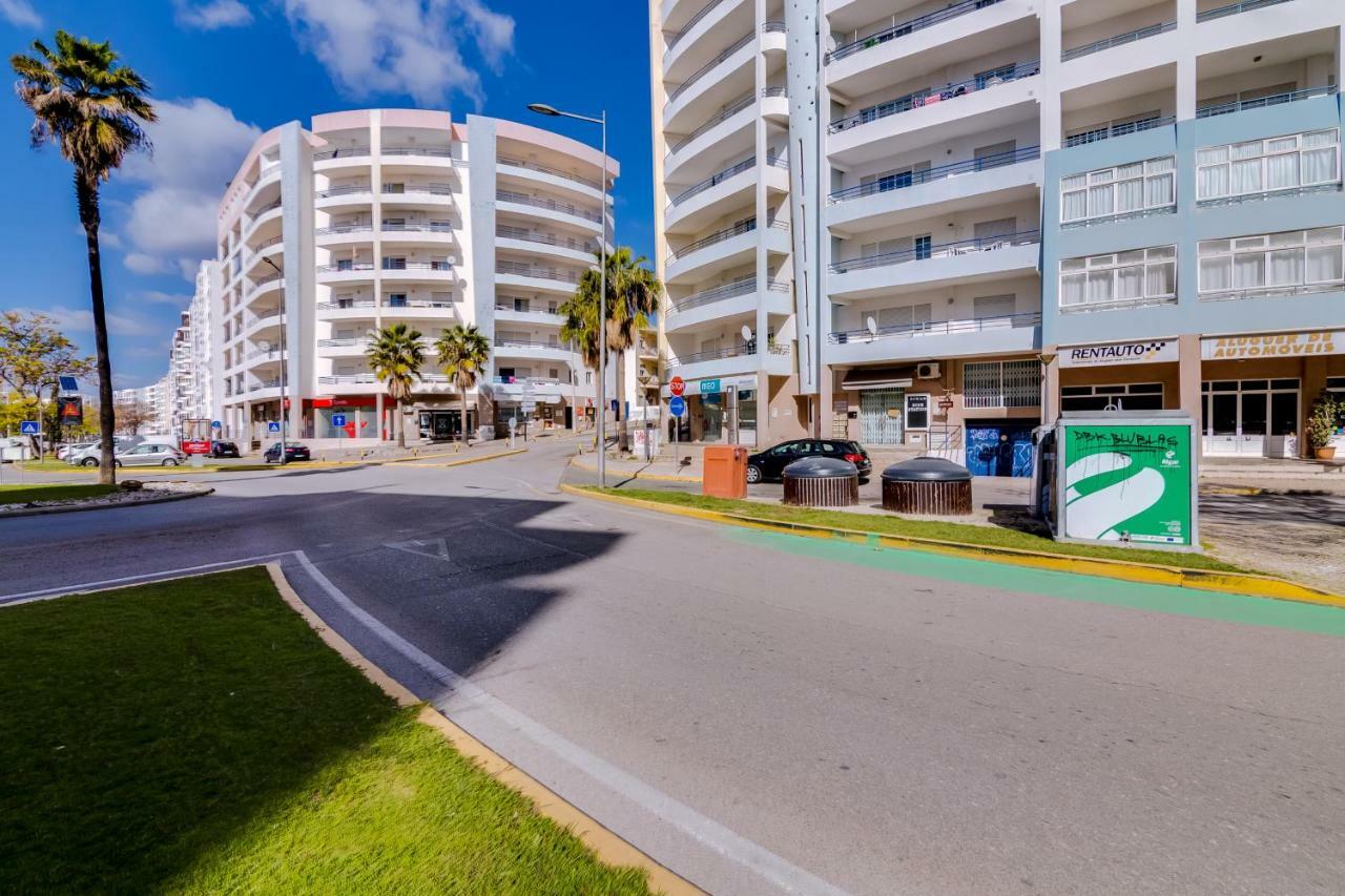 Rei - Quarteira - 3 Min To The Beach Vilamoura Kültér fotó